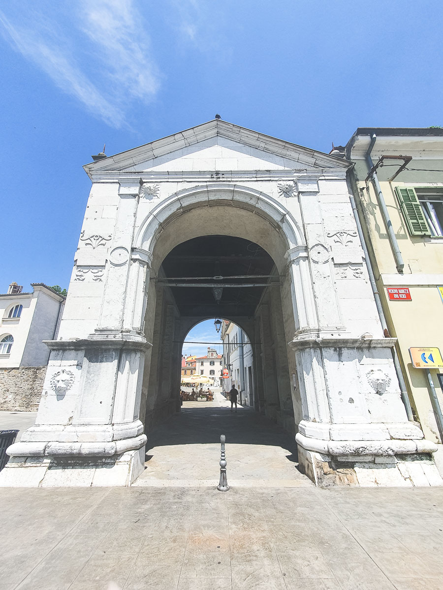 Muda Gate Koper