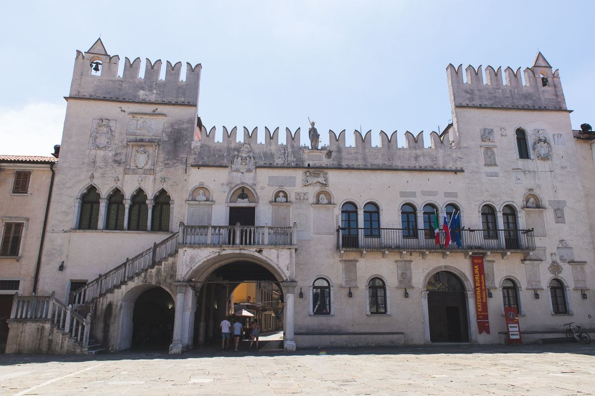 praetorian palace things to do koper