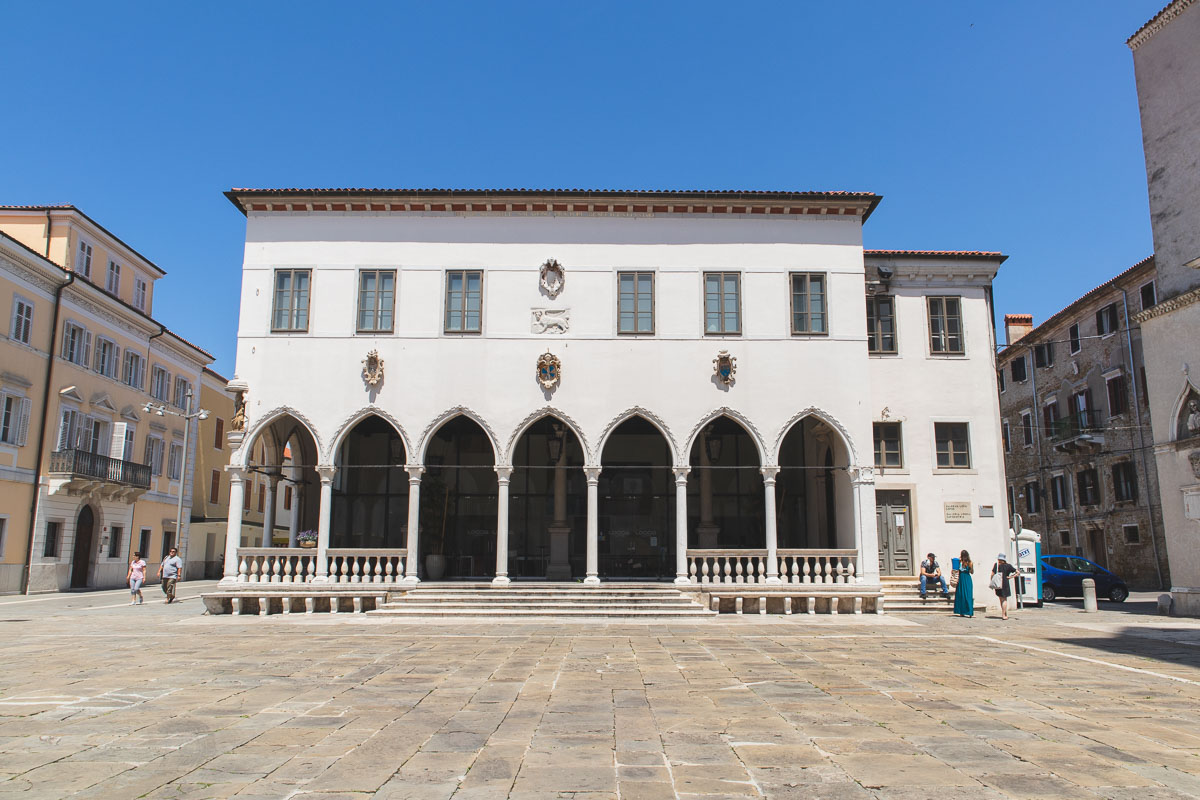 Loggia Palace koper